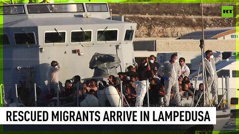 Migrants from shipwreck in the Mediterranean arrive in Lampedusa
