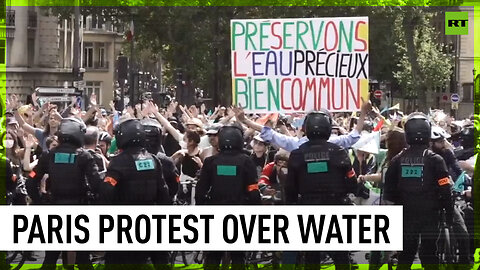 Protesters hit Paris streets to rally against govt’s water monopoly project