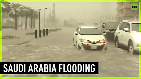 Severe flooding paralyzes Saudi city of Jeddah