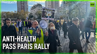 Yellow Vests join anti-COVID pass protest in Paris