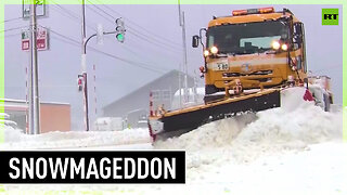 Heavy snowfall wreaks havoc in Japan