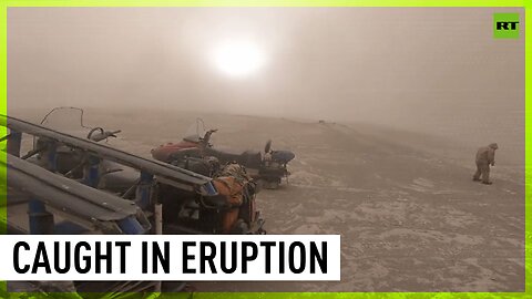 Russian scientists caught in powerful volcanic eruption