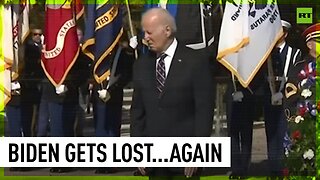 Biden gets lost during wreath laying