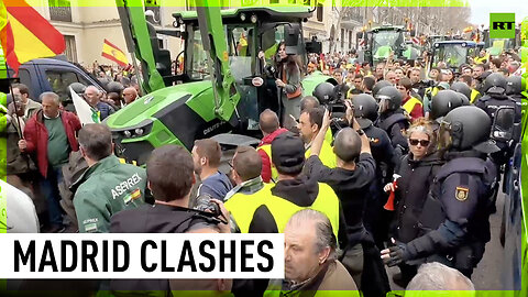 Angry Spanish farmers clash with Madrid police
