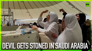 Devil gets stoned in Saudi Arabia