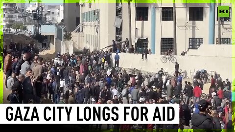 Palestinians in Gaza City get much-needed humanitarian aid