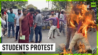 Students protest govt policies, demand release of political prisoners