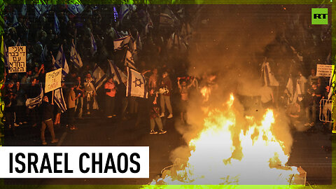 Clashes erupt as protesters block highway in Tel Aviv