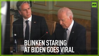 Blinken staring at Biden goes viral