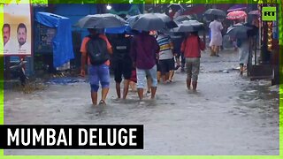 Locals in Mumbai face tough challenges in face of flood