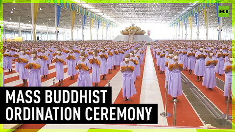 Mass ordination ceremony at Phra Dhammakaya temple in Thailand
