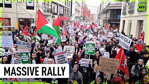 Hundreds of students march in Madrid in support of Palestinians