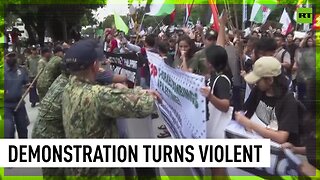 Violent clashes erupt at pro-Palestinian protest in Manila