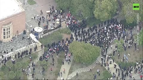 Pro-Palestinian protesters clash with police on UCLA campus