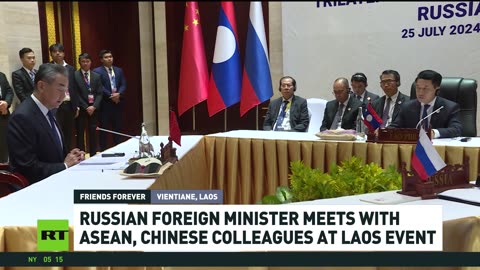 Lavrov meets with his counterparts at ASEAN meeting in Laos