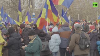 Protesters gather in Bucharest, Romania to decry vaccine mandate
