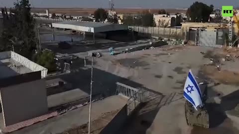 Israeli troops enter Gaza side of Rafah crossing