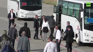 Exchanged prisoners board bus in Ankara airport - FSB
