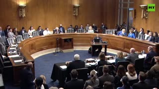 US Senator offers to fight Teamsters leader during hearing