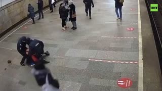 Russian Cops Brutally Attacked in Moscow Metro