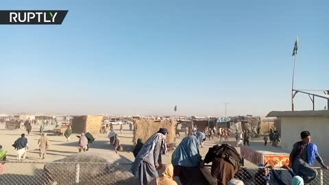 A way out | Stranded Afghans race to Chaman border crossing after reopening