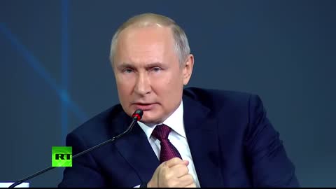 Putin speaks on post-pandemic world at SPIEF 21