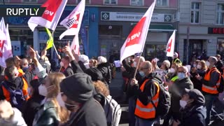 Thousands take to Berlin streets to demand better working conditions in hospitals