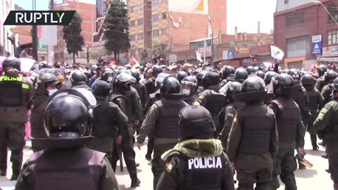 Explosives vs tear gas as coca farmers clash with police