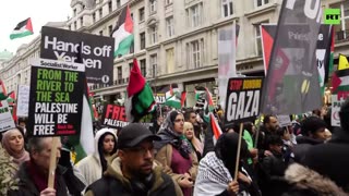 London sees thousands rally for Palestine