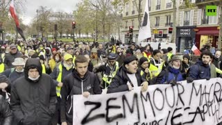 No rest for Yellow Vests | Protesters flood Paris to denounce Macron’s COVID policies