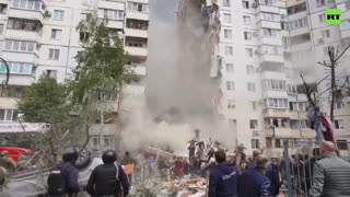 Horrific up-close moment of shelled Belgorod building roof collapse