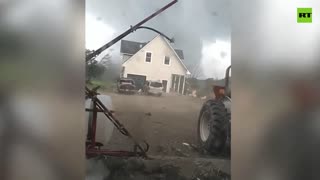 Tornado rips off roof in Arkwright, western New York