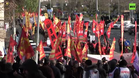 Istanbul citizens rally against rising inflation amid Turkish lira turmoil