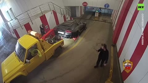 GRAND TOW AUTO | Man steals Lambo from parking garage