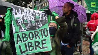 Bogota Streets Filled With Hundreds of Protesters Calling for Abortion Decriminalization