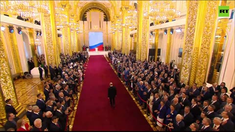 Putin arrives at the Grand Kremlin Palace for inauguration ceremony