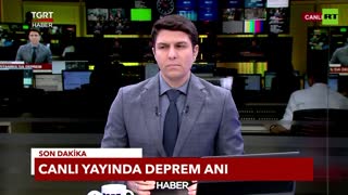 Turkish anchorman keeps reading the news as earthquake hits