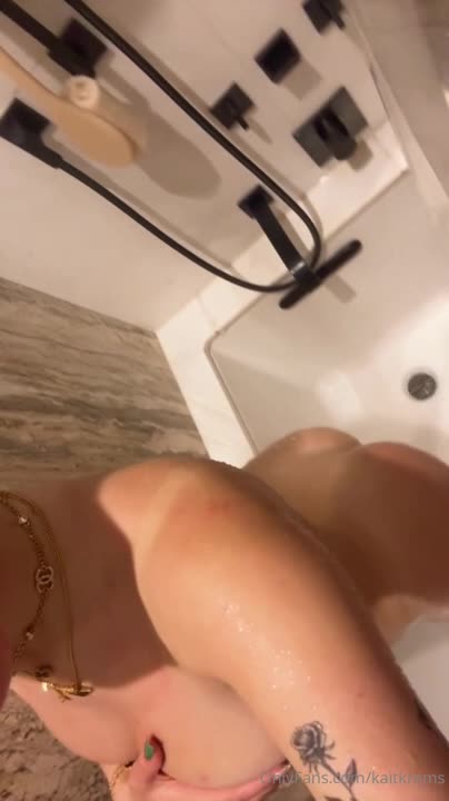 1 (Kaitlyn Krems)