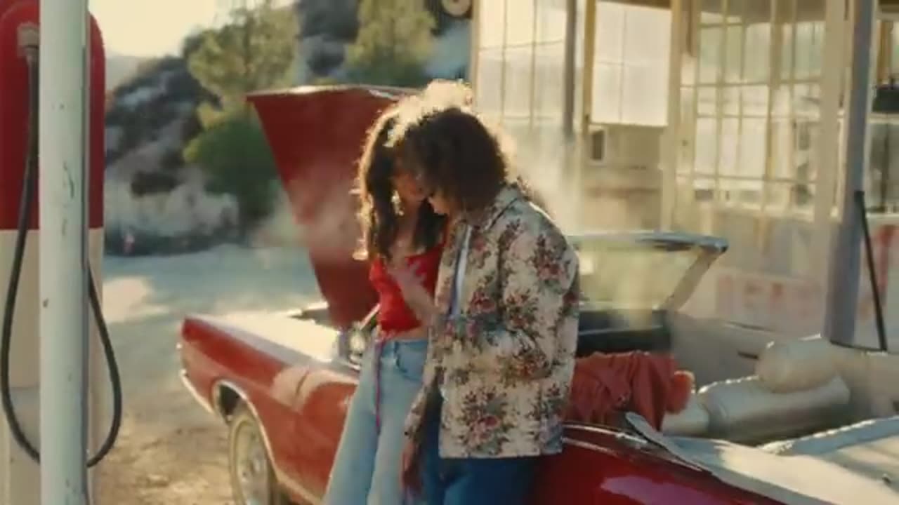 Cheat Codes - Dont Leave (Official Music Video)