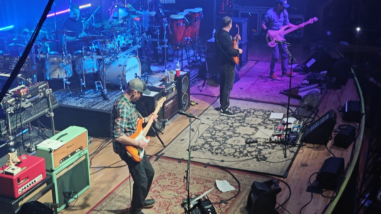 Umphreys McGee - Smell the Mittens - Penns Peak, Jim Thorpe, PA 1/24/2025