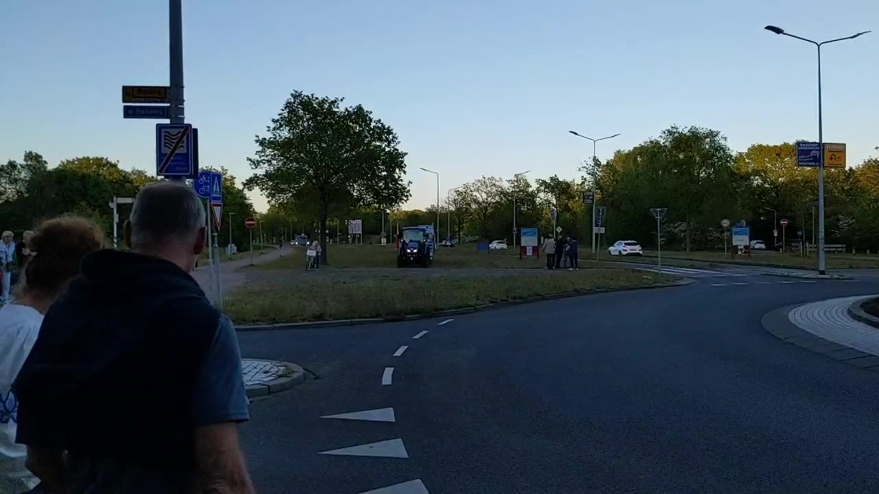 Defend Loosdrecht demo