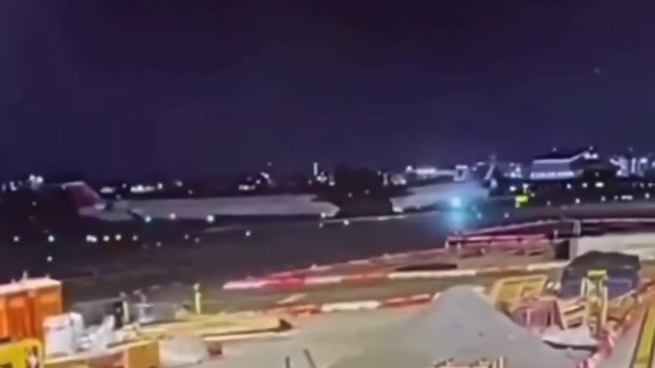 Video shows last weeks collision between 2 Delta aircraft at LaGuardia Airport in New York