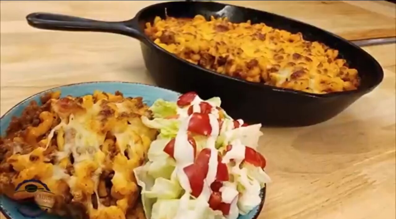 4 INGREDIENT HAMBURGER CASSEROLE - BUDGET COMFORT FOOD WEEKNIGHT DINNER 😊
