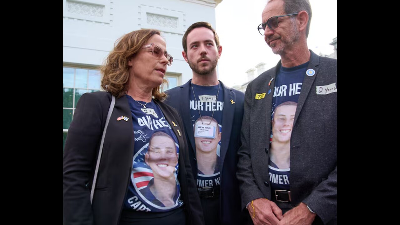 Trump Honors Hostages Families at WH to Mark Oct. 7