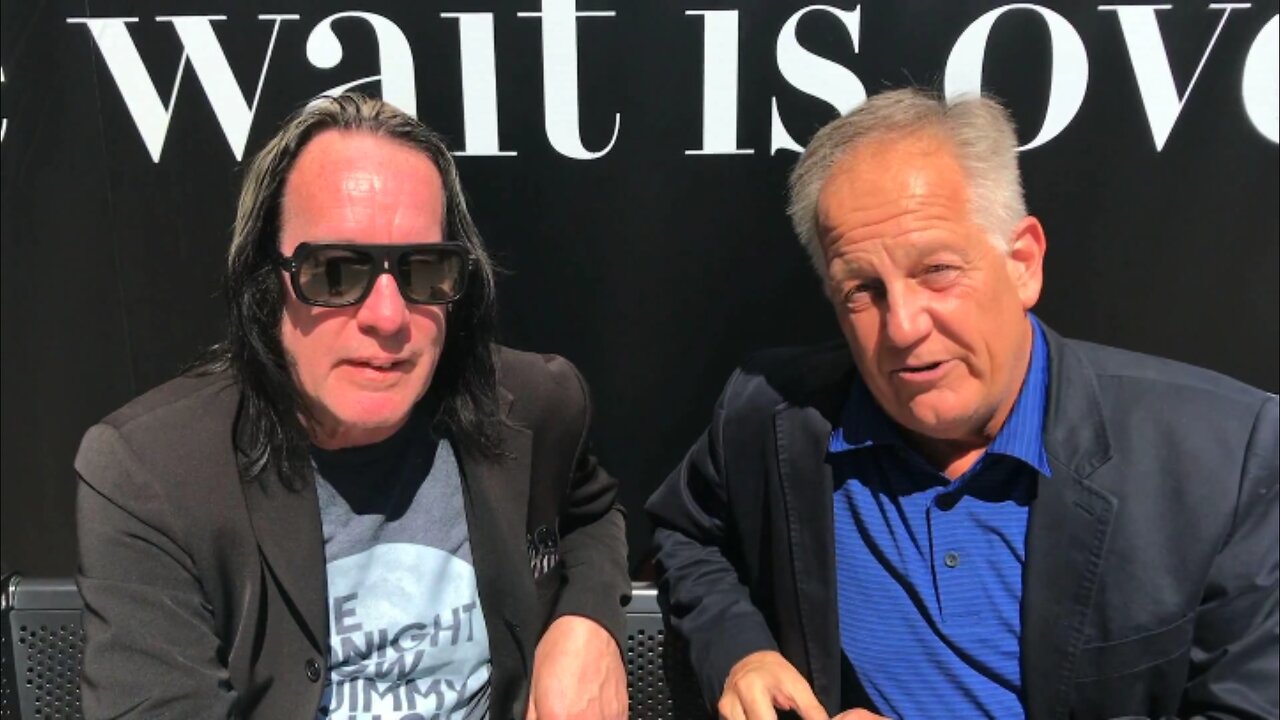 May 21, 2017 - Rocker Todd Rundgren Has a Message for DePauws Class of 2017 (HD)