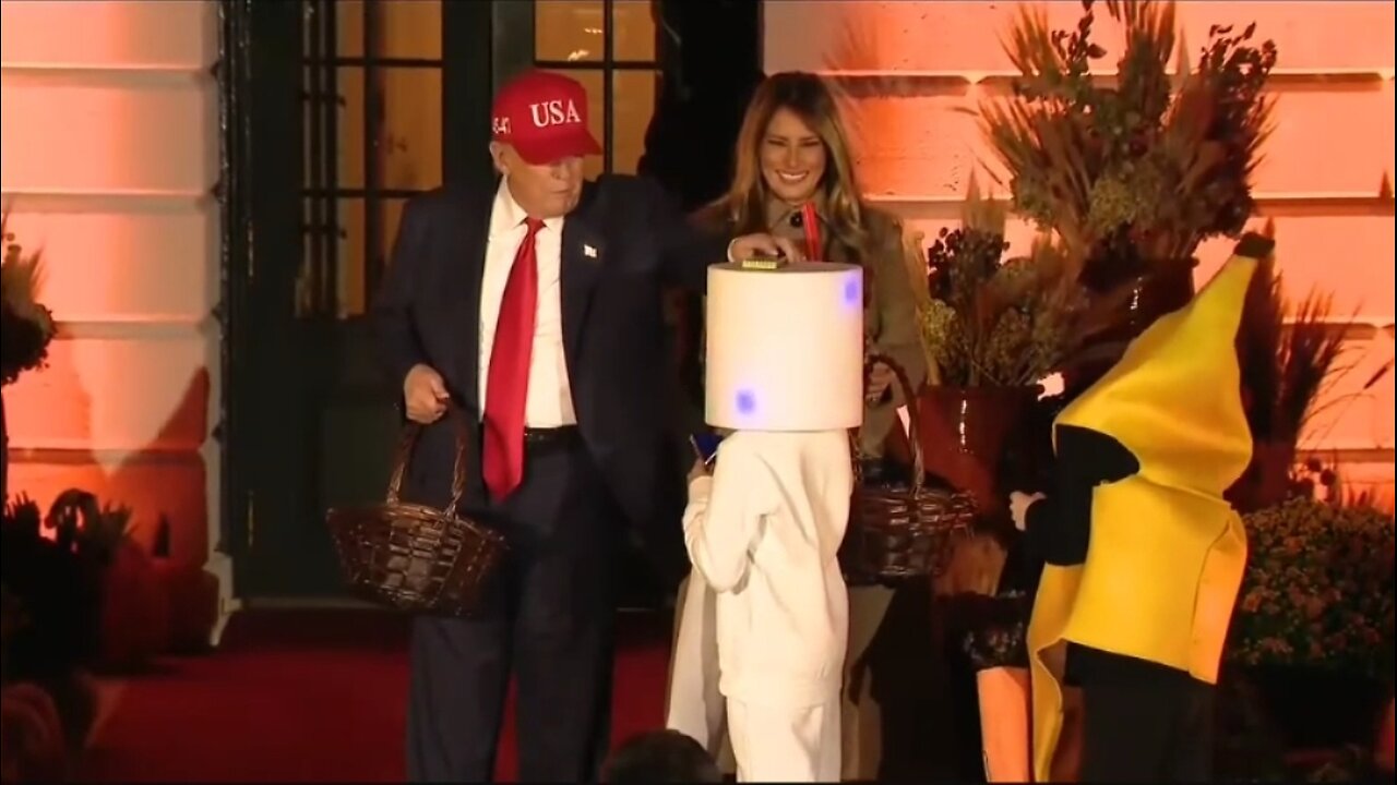 LOL. Trump Puts A Candy Bar On A Kids Head, Just Like 2019