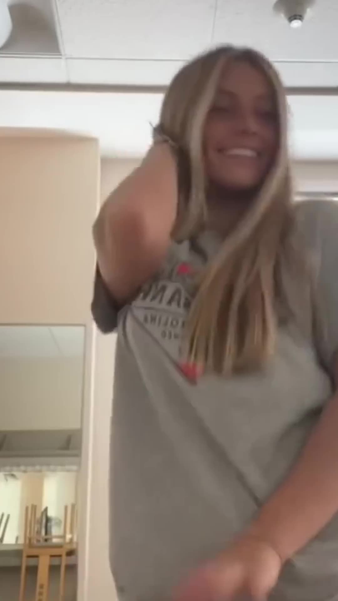 Super Beautiful Girls Dancing Boppy Bop