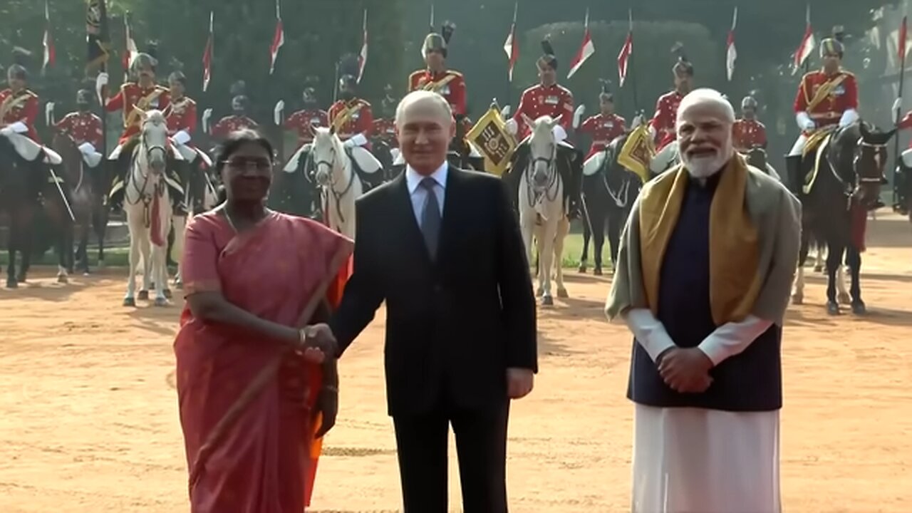 PM Narendra Modi at ceremonial reception of Russian President Putin at Rashtrapati Bhavan