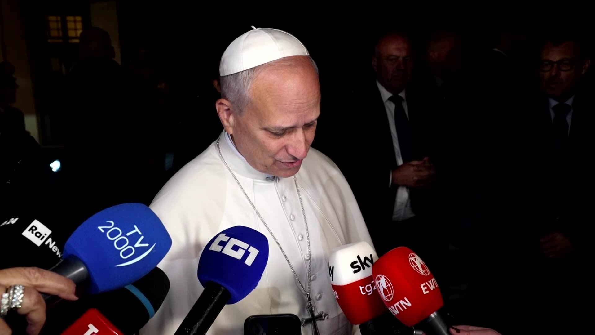 Pope calls for deep reflection about migrants treatment under Trump