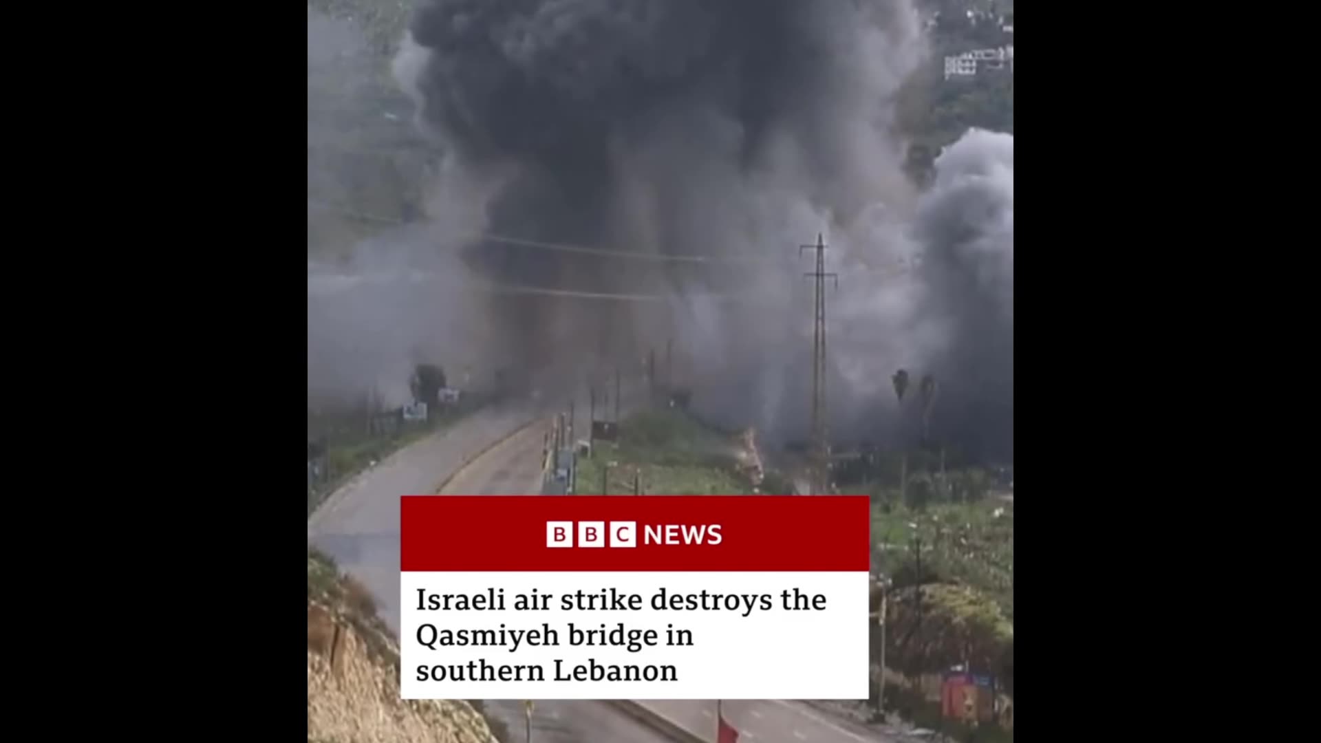 Moment Israeli Airstrike Destroyed a Bridge In Lebanon
